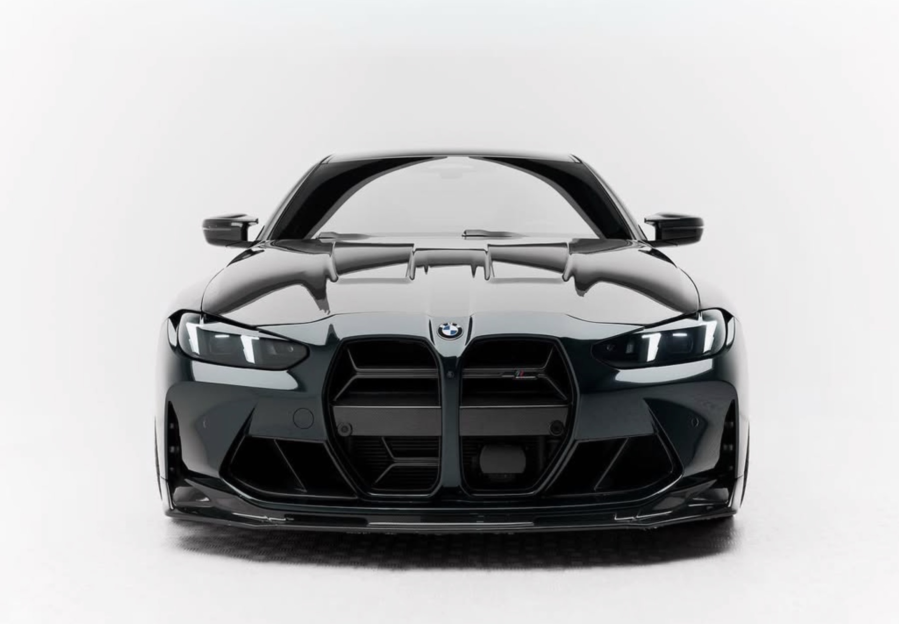 BMW M4 купе rear view