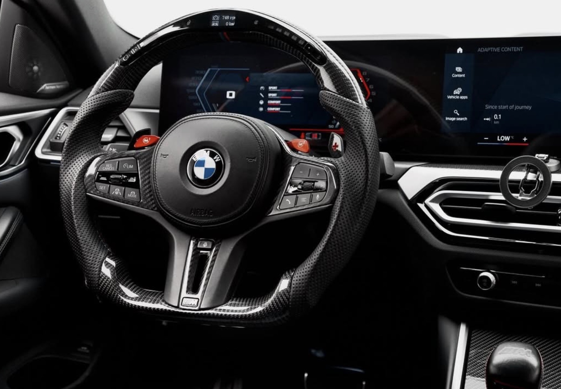 BMW M4 купе rear seats and details