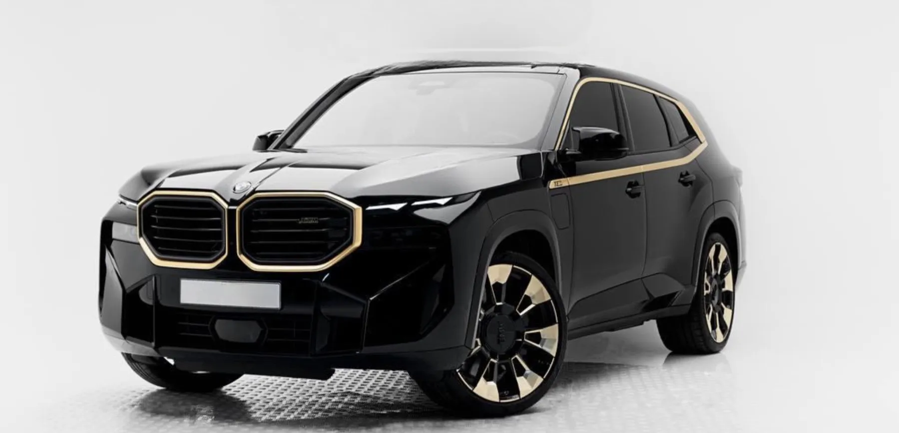 BMW XM