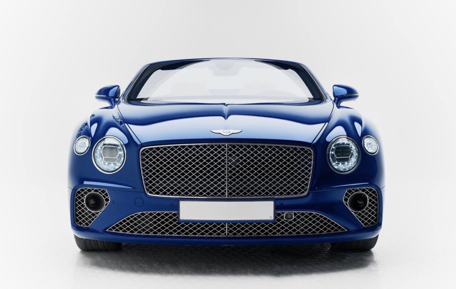 Bentley GTC кабриолет front view