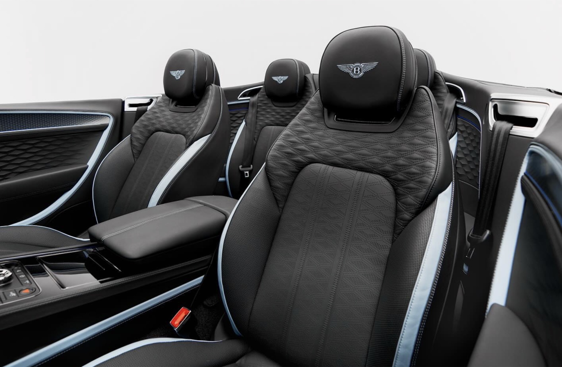 Bentley GTC Facelift кокпит details