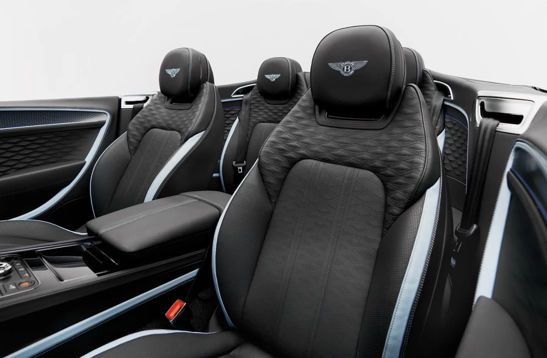 Bentley GTC Facelift кокпит details