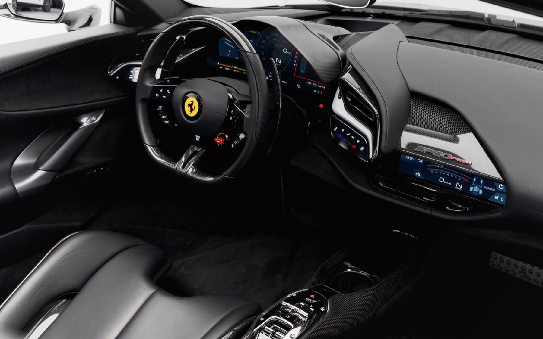 Ferrari SF90 кокпит details
