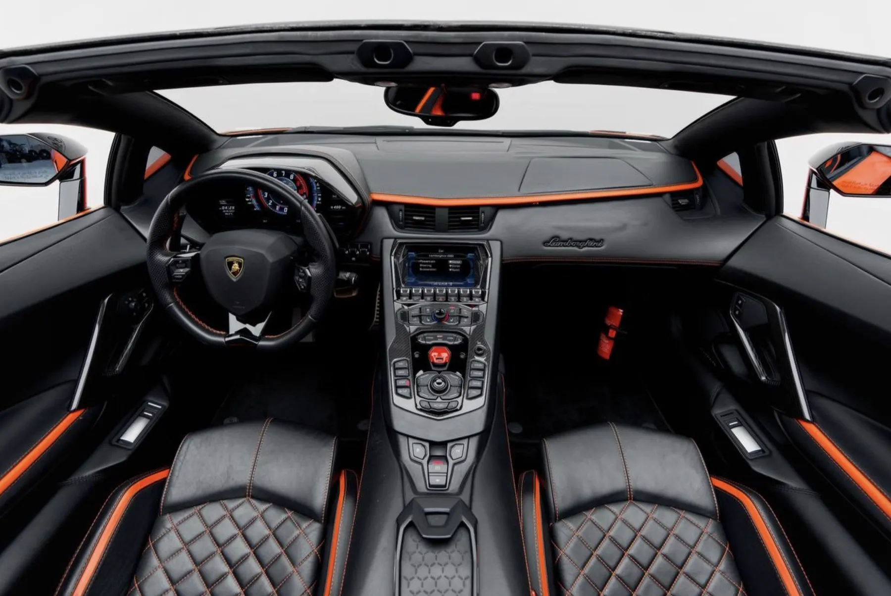 Lamborghini Aventador SVJ Orange кокпит details