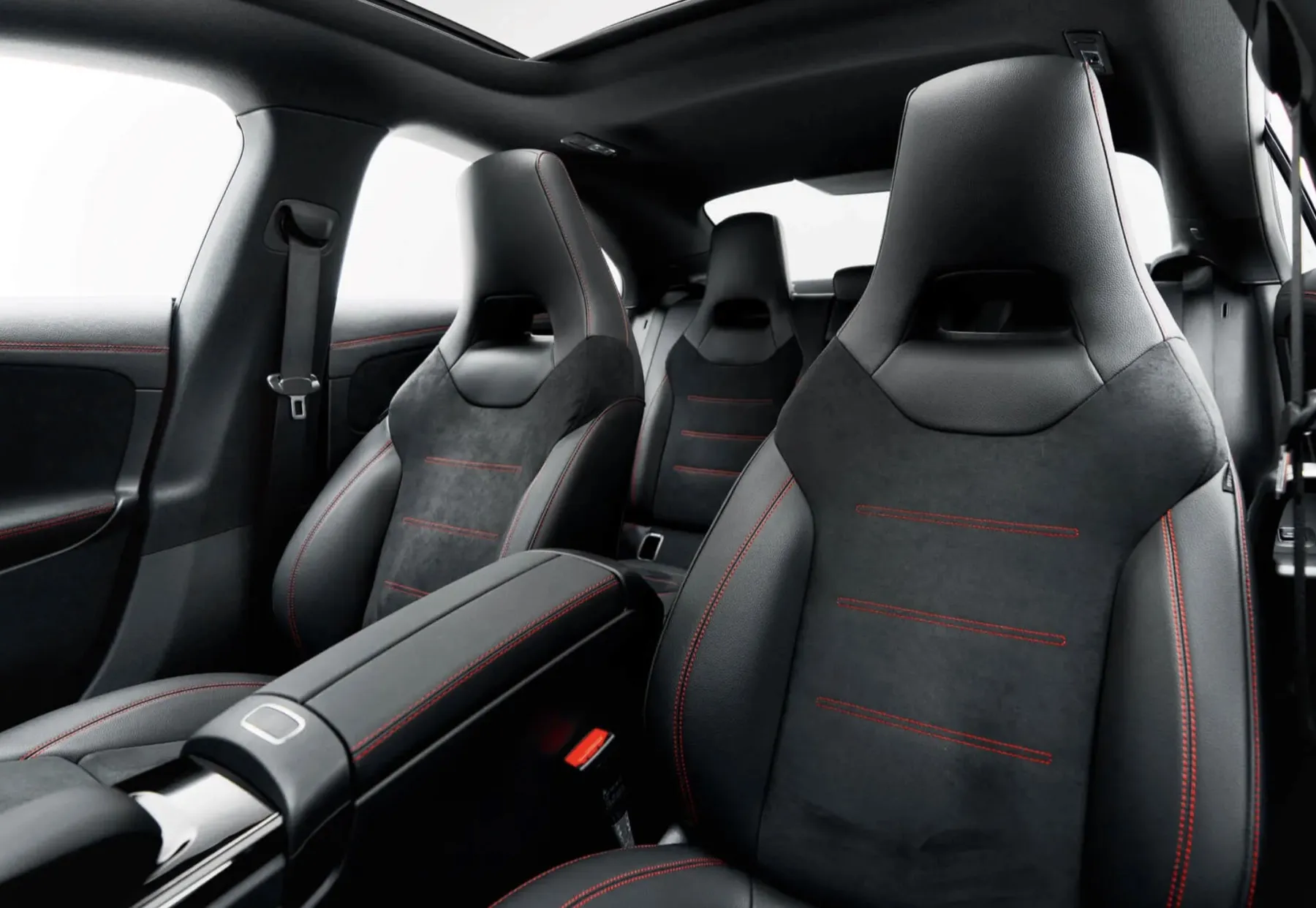Mercedes CLA 250 seats