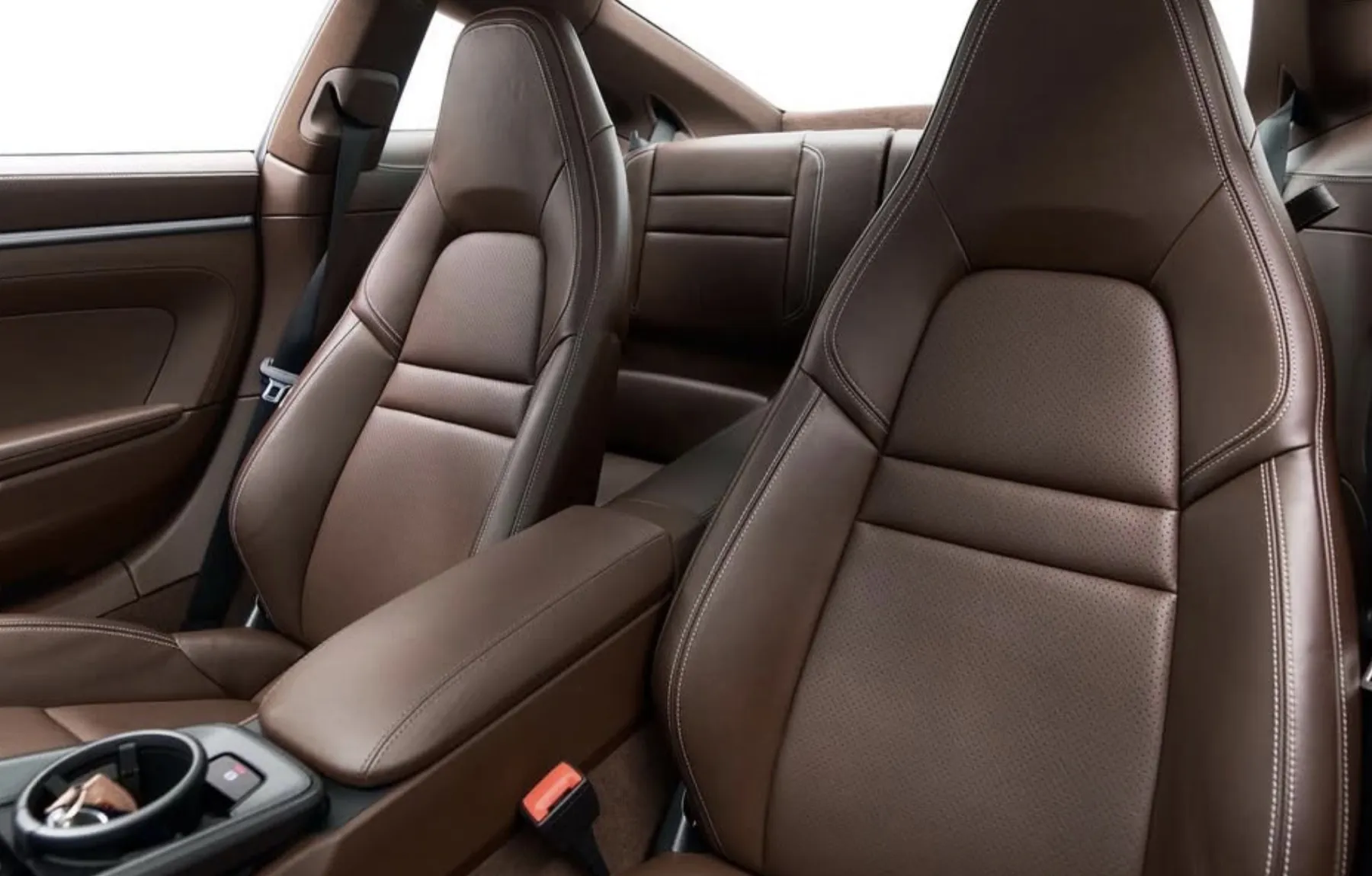 Porsche 911 Carrera Experience sport seats