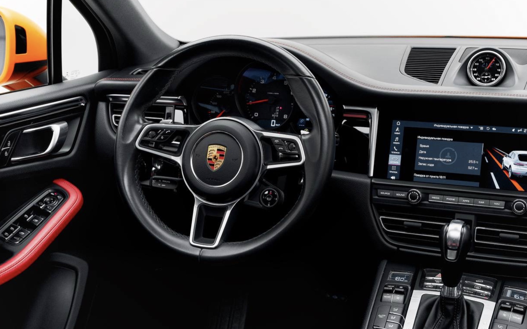 Porsche Macan кокпит details