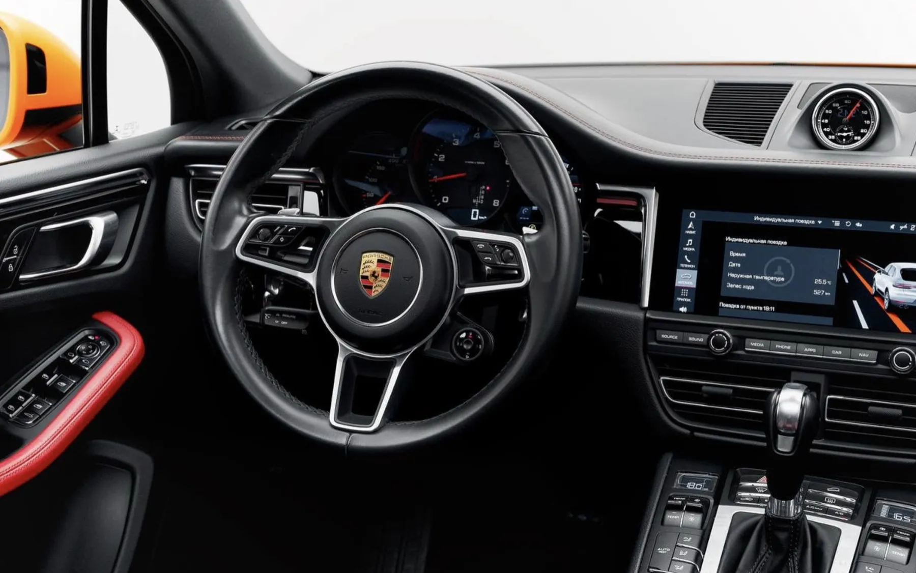 Porsche Macan кокпит details