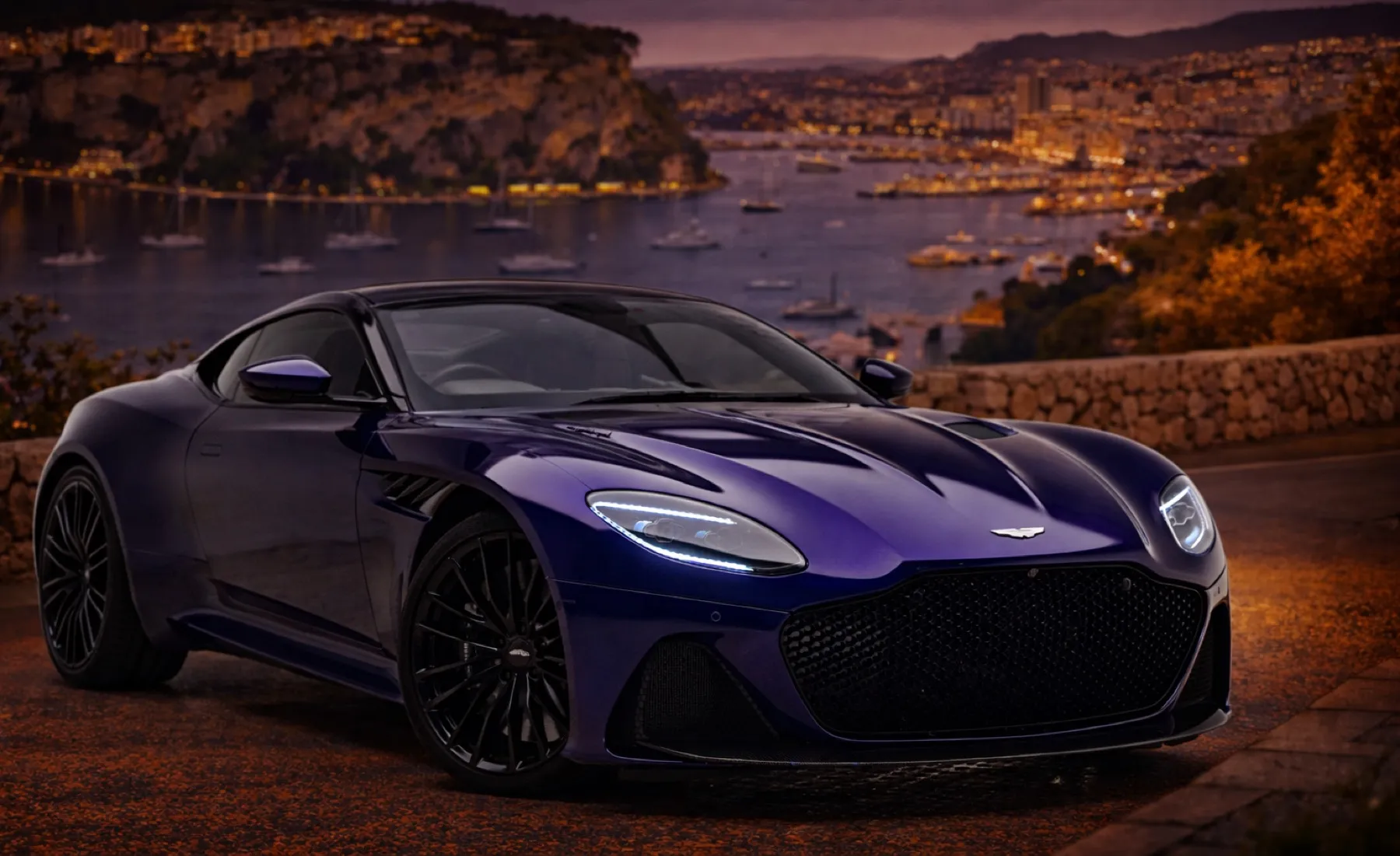 Коллекция Aston Martin