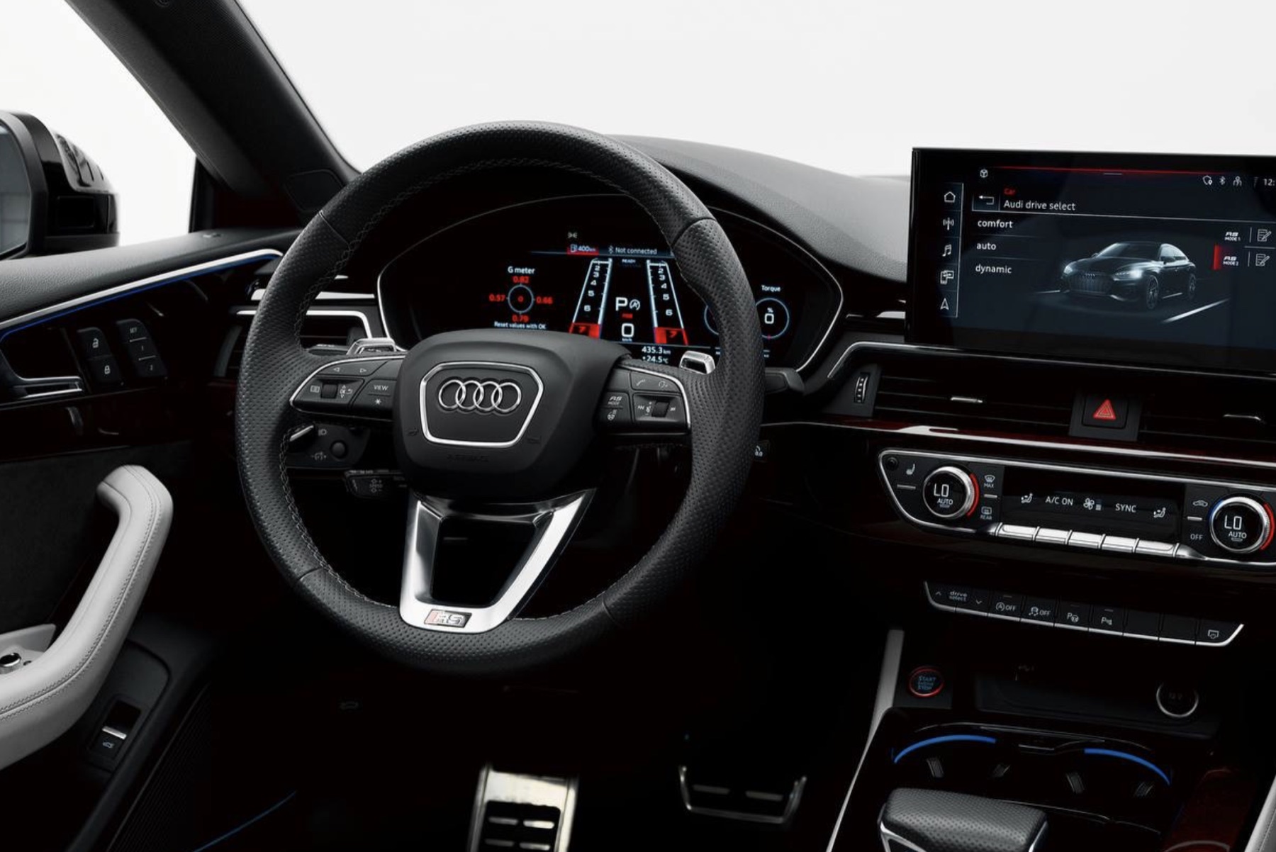 Audi S5 кокпит details