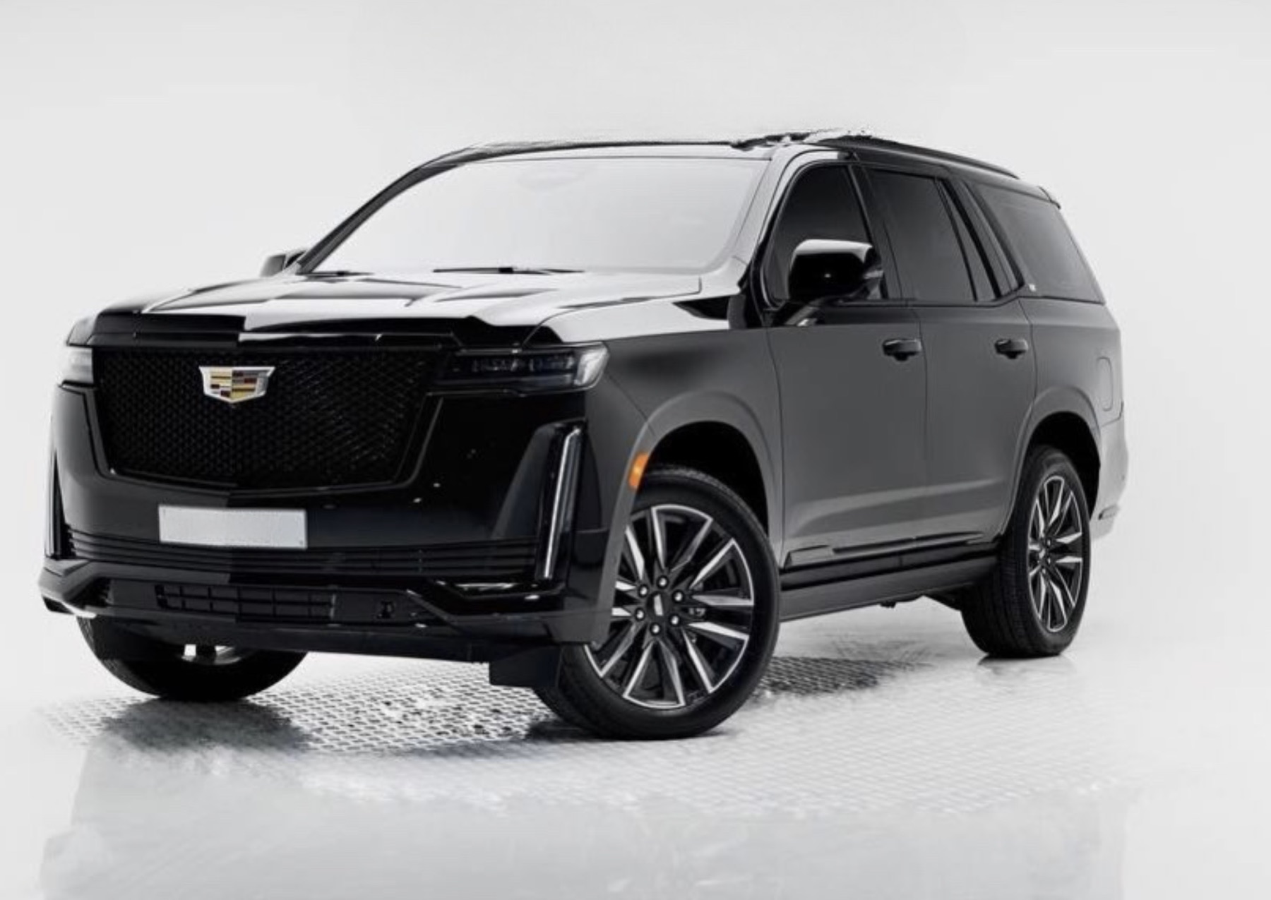 Cadillac Escalade main view