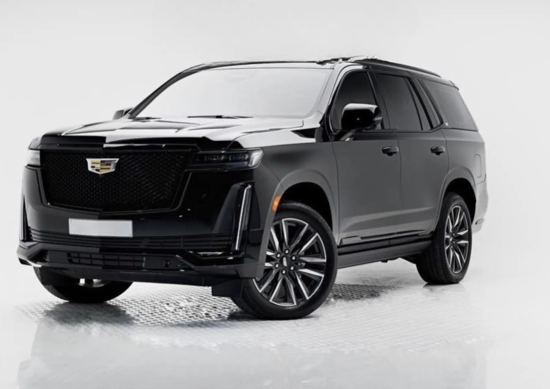 Cadillac Escalade main view