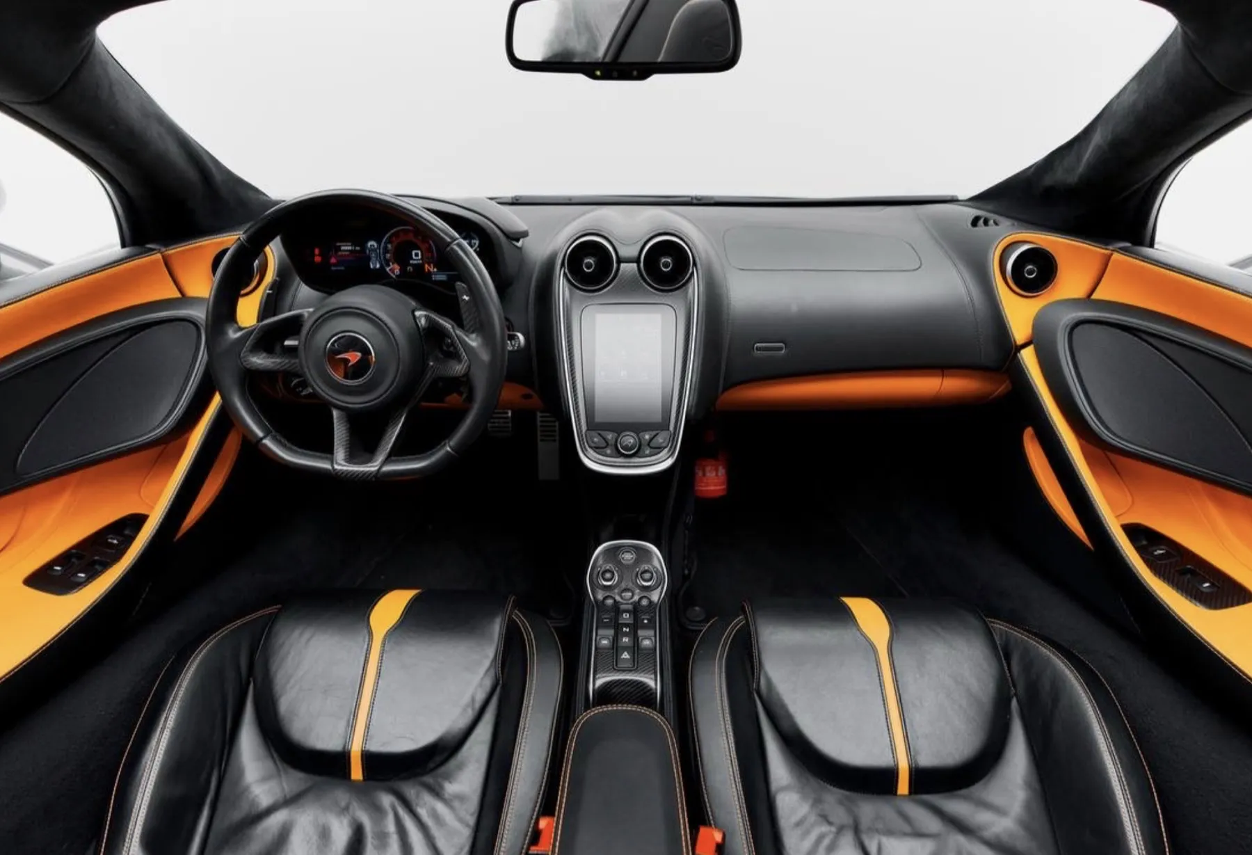 McLaren 570S detail view