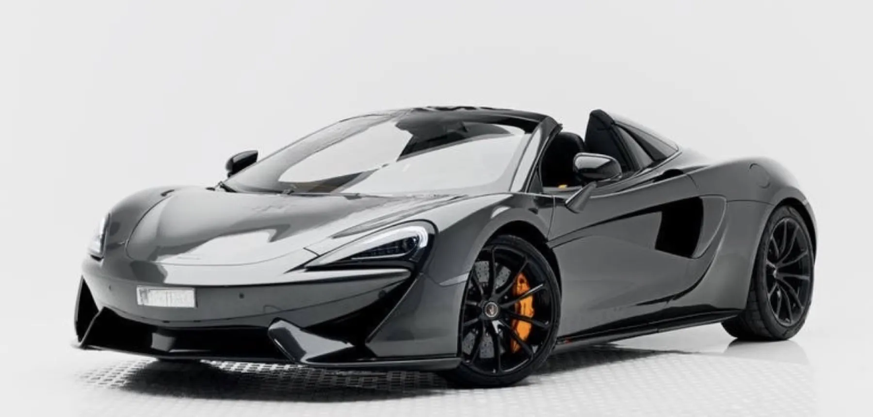 McLaren 570S main view