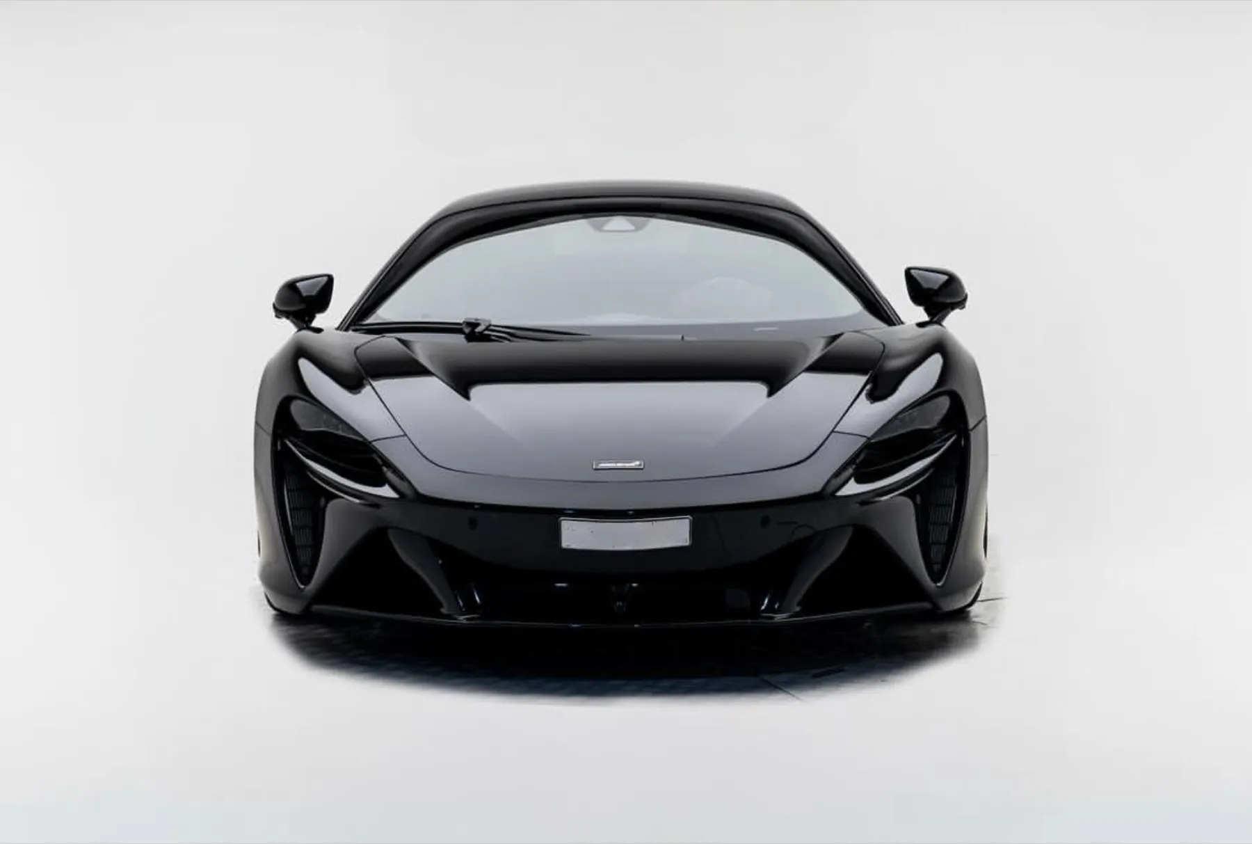 McLaren Artura doors view